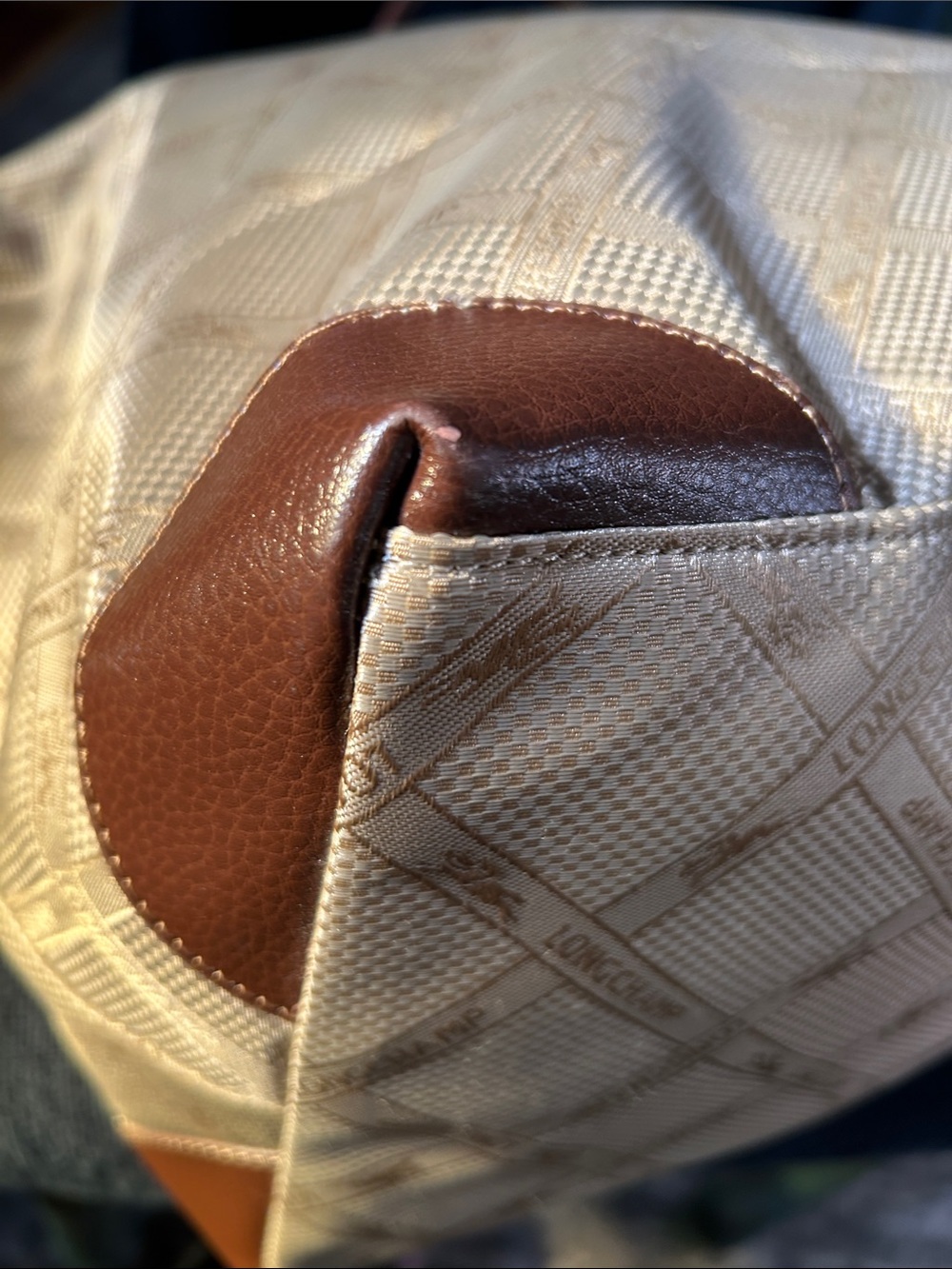 Longchamp Vintage Beige and Brown Tote with Logo Monogram Pattern - Picture 11 of 16